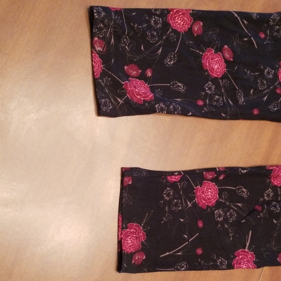 Lularoe legging - Picture 4 of 4